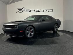 Vit Begagnad 2015 Dodge Challenger Sportkupé | 289 900 kr (Marknadspris)
