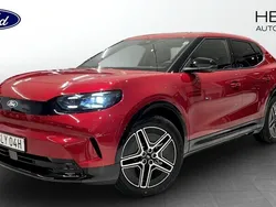 Röd (red) Ny 2024 Ford Capri Premium SUV | 599 900 kr (Bra pris)