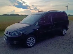 Svart Begagnad 2012 VW Caddy Maxi Life Life Minibuss | 49 000 kr (Lite dyr)