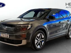 Grå (grey) Begagnad 2024 Ford Explorer SUV | 499 900 kr