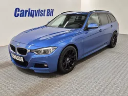 Estoril blå metallic Begagnad 2018 BMW 320 M Sport Kombi | 189 000 kr (Marknadspris)