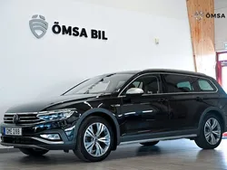 Svart Begagnad 2022 VW Passat Alltrack Executive Kombi | 274 800 kr (Marknadspris)