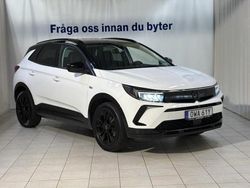Vit Begagnad 2024 Opel Grandland X SUV | 279 900 kr