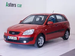 Röd Begagnad 2009 Kia Rio Halvkombi | 49 900 kr (Bra pris)