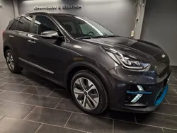 Grå Begagnad 2021 Kia e-Niro Advance SUV | 269 000 kr (Bra pris)