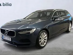 Blå Begagnad 2018 Volvo V90 Momentum Kombi | 249 000 kr (Marknadspris)