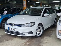 Vit Begagnad 2020 VW Golf VIII Kombi | 99 999 kr