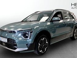 Grön (green) Begagnad 2022 Kia e-Niro SUV | 309 900 kr (Dyr)