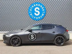 Grå (gråmetallic) Begagnad 2024 Mazda 3 Homura-Line Halvkombi | 305 000 kr