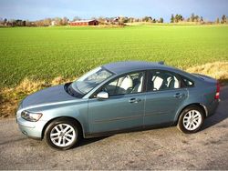 Begagnad 2005 Volvo S40 Sedan | 64 900 kr (Marknadspris)