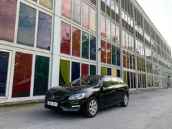 Svart Begagnad 2013 Volvo V60 Kinetic Kombi | 99 900 kr (Bra pris)