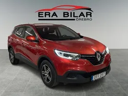 Röd Begagnad 2017 Renault Kadjar SUV | 99 800 kr (Marknadspris)