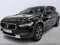 Svart Begagnad 2019 Volvo V90 CC SE Kombi | 275 000 kr (Marknadspris)