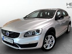 Silver Begagnad 2017 Volvo V60 CC Business Edition Kombi | 179 900 kr (Superpris)