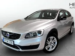 Silver Begagnad 2017 Volvo V60 CC Business Edition Kombi | 179 900 kr (Superpris)