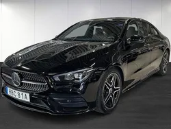 Svart Begagnad 2022 Mercedes CLA200 AMG | 299 000 kr (Bra pris)