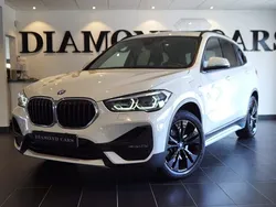 Vit Begagnad 2022 BMW X1 Sport Line SUV | 259 900 kr