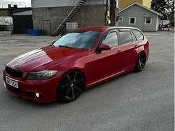 Röd Begagnad 2009 BMW 320 M Sport Kombi | 80 000 kr (Lite dyr)
