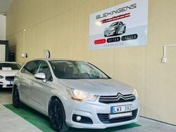 Silver Begagnad 2011 Citroën C4 Halvkombi | 69 900 kr (Marknadspris)