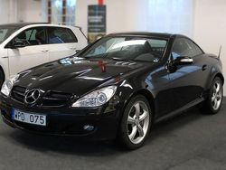 Svart Begagnad 2005 Mercedes SLK350 Cab | 199 900 kr (Dyr)
