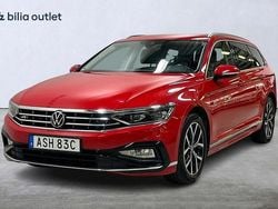 Röd Begagnad 2021 VW Passat Elegance Kombi | 257 900 kr (Marknadspris)