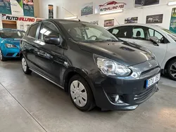 Mörkgrå Begagnad 2013 Mitsubishi Space Star Kombi | 64 900 kr (Lite dyr)