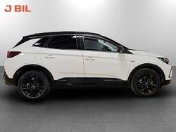 Vit Begagnad 2024 Opel Grandland X SUV | 259 900 kr (Marknadspris)