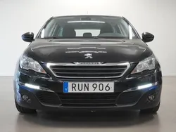 Svart Begagnad 2015 Peugeot 308 Active Kombi | 99 999 kr (Marknadspris)