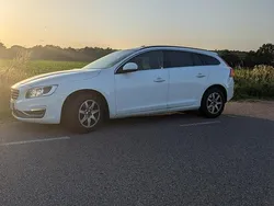 Vit Begagnad 2015 Volvo V60 Momentum Kombi | 89 500 kr (Bra pris)