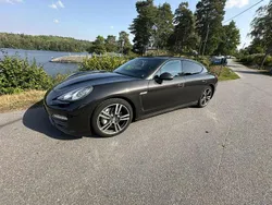 Svart Begagnad 2011 Porsche Panamera 4S Sedan | 298 000 kr (Marknadspris)