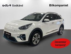 Vit Begagnad 2022 Kia e-Niro Advance SUV | 274 800 kr (Marknadspris)