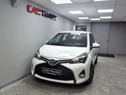 Vit Begagnad 2014 Toyota Yaris Active Halvkombi | 79 900 kr (Marknadspris)