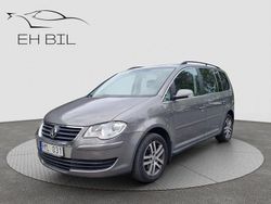 Mörkgrå (grå) Begagnad 2008 VW Touran Trendline Minibuss | 44 900 kr (Marknadspris)