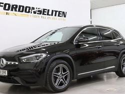 Svart Begagnad 2022 Mercedes GLA200 AMG SUV | 389 900 kr (Marknadspris)