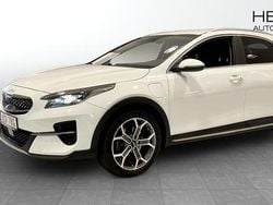 Vit (white) Begagnad 2022 Kia XCeed Advance SUV | 259 900 kr (Marknadspris)