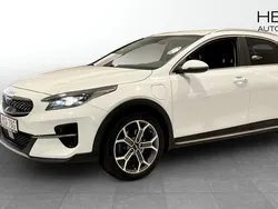 Vit (white) Begagnad 2022 Kia XCeed Advance SUV | 259 900 kr (Marknadspris)