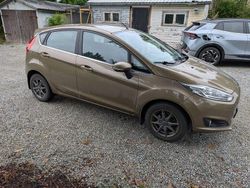 Begagnad 2015 Ford Fiesta Halvkombi | 53 000 kr (Marknadspris)