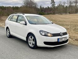 Vit Begagnad 2013 VW Golf VII Kombi | 73 000 kr (Bra pris)