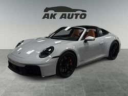 Flerfärgad (grå) Begagnad 2025 Porsche 911 Targa 4 Cab | 2 349 000 kr
