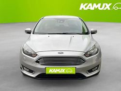 Silver/grå Begagnad 2016 Ford Focus Titanium Kombi | 139 900 kr (Marknadspris)