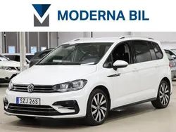 Vit Begagnad 2019 VW Touran R-line Minibuss | 179 900 kr (Bra pris)