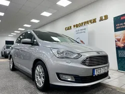 Grå Begagnad 2016 Ford C-MAX Titanium Minibuss | 79 900 kr (Marknadspris)