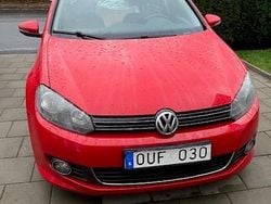 Röd Begagnad 2013 VW Golf VII Halvkombi | 59 800 kr (Marknadspris)