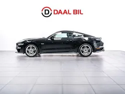 Svart Begagnad 2019 Ford Mustang GT Sportkupé | 479 700 kr (Marknadspris)