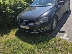 Svart Begagnad 2011 VW Passat Kombi | 60 000 kr (Bra pris)