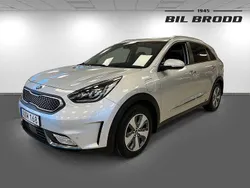 Grå Begagnad 2018 Kia Niro 2 SUV | 199 800 kr (Lite dyr)