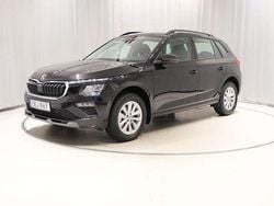 Svart Begagnad 2024 Skoda Kamiq Selection SUV | 268 800 kr (Marknadspris)