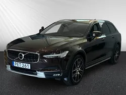 Brun Begagnad 2017 Volvo V90 CC Pro Kombi | 359 800 kr (Bra pris)