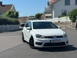 Vit Begagnad 2017 VW Golf VII GT Halvkombi | 145 000 kr (Marknadspris)