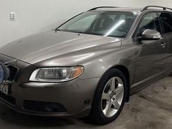 Grå Begagnad 2008 Volvo V70 Momentum Kombi | 52 900 kr (Bra pris)